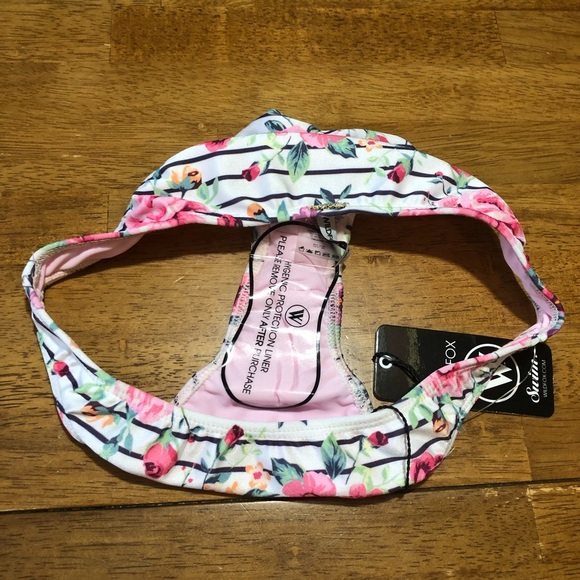 Final Price!!! WildFox NWT Women Bikini Bottom Vintage Roses S - Picture 6 of 8